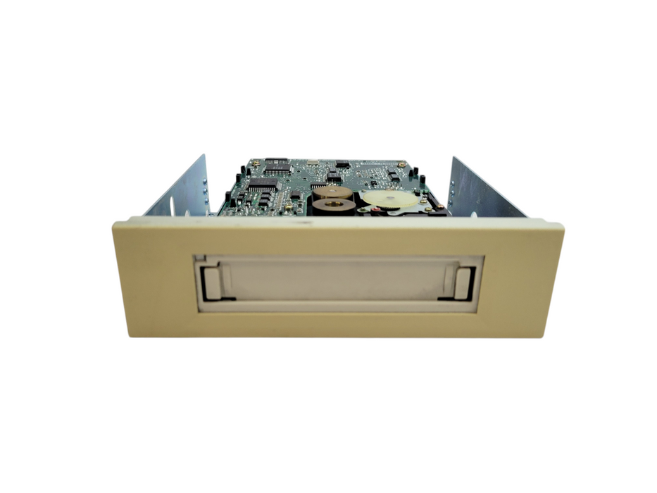 CONNER / Seagate SCSI Internal Tape Drive CTT8000R-S & 5.25” Adapter %