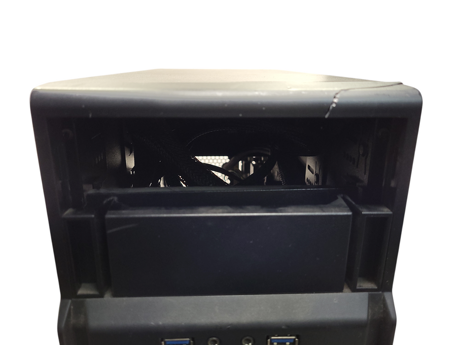 Custom PC | Asus PRIME H370M-PLUS i5-9400 CPU 16GB DDR4 240GB SSD CX450M Q$