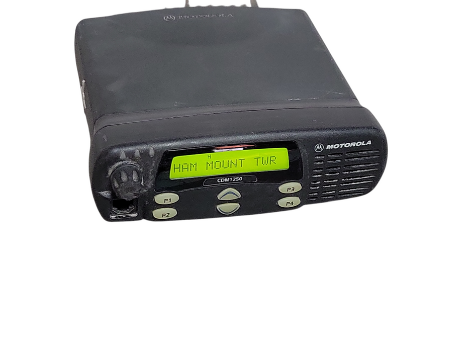 Motorola CDM1250 AAM25KKD9AAAN VHF frequency range of 136–174 MHz 64 Channe _