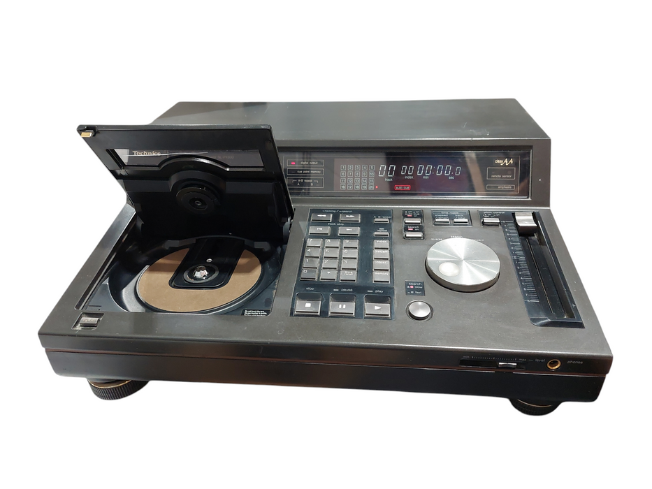 Technics Compact Disc Player Model: SL-P1300 Class AA  =