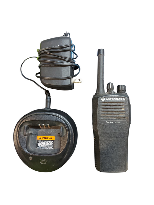 Motorola CP200 16 Ch UHF 438-470 MHz Radio AAH50RDC9AA2AN with Charger