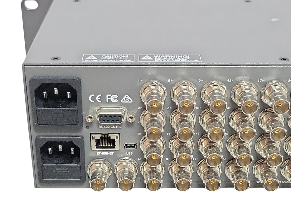 Blackmagic design Smart Video hub 12G 40x40 unit only, READ _