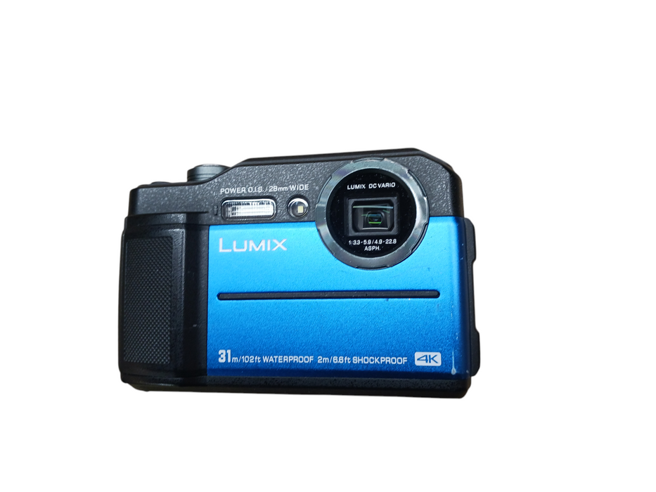 Panasonic Lumix DC-TS7 20.4MP 4K Waterproof Camera w/4.6x Zoom Blue READ