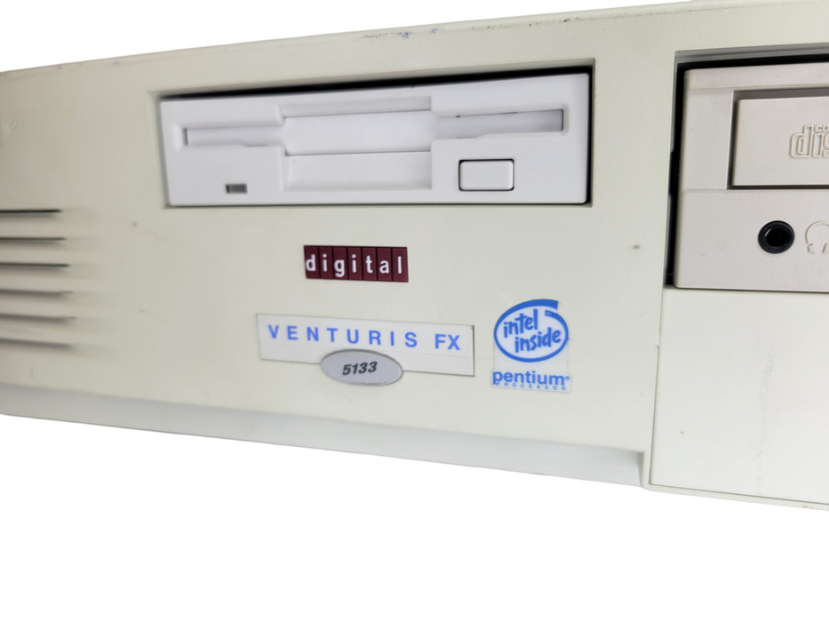 digital Venturis FX 5133 - Intel Pentium 133 48MB RAM SoundBlaster CT4810 %