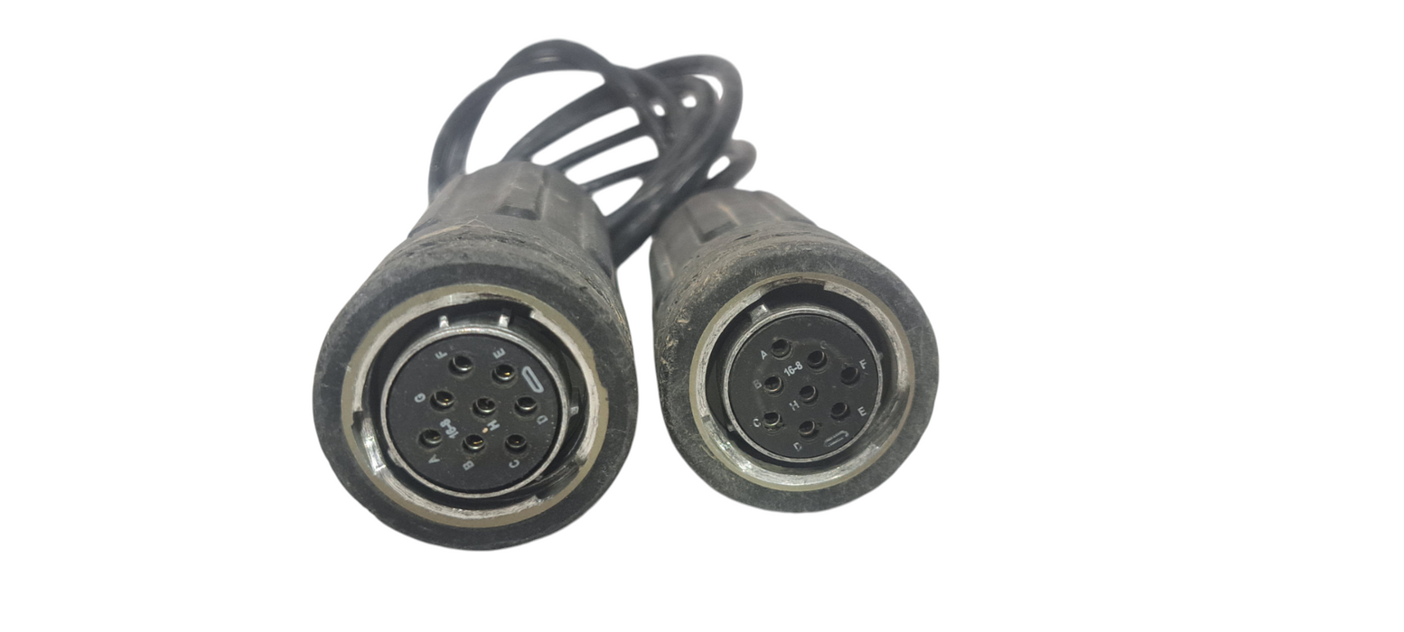 8-pin circular connector (MIL-DTL-5015/ Amphenol 16-8 Style) Q
