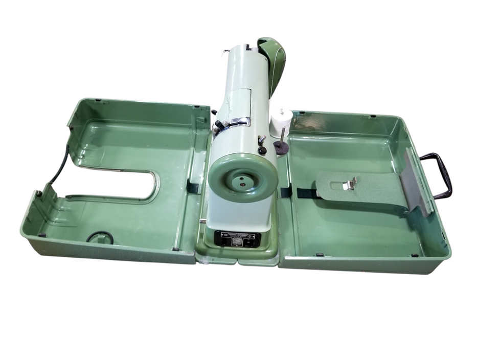 Vintage ELNA Supermatic 722010 Sewing Machine w/Case *READ*