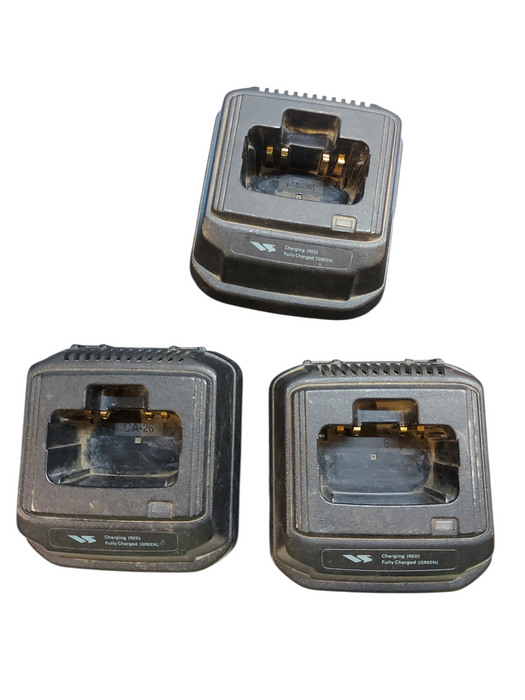 Lot 3x Vertex Standard VAC-800 Desktop Rapid Charger CD-16 Only Base