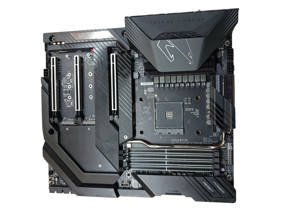GIGABYTE X570 AORUS XTREME AM4 E-ATX Motherboard READ