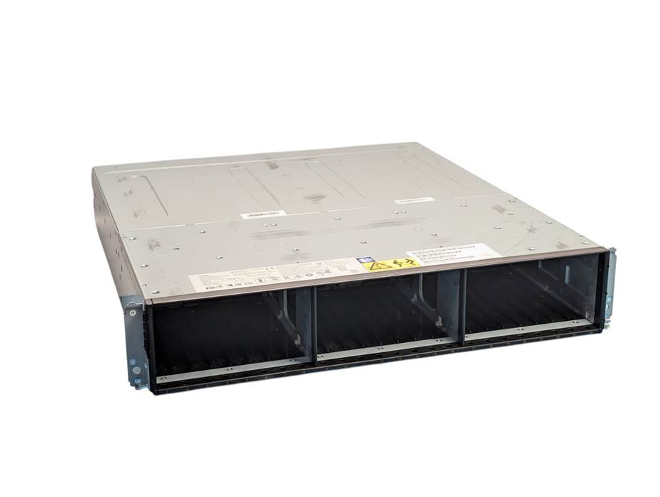 IBM Storage Array Model 00Y2457 24x 2.5" SAS Slot Expansion -