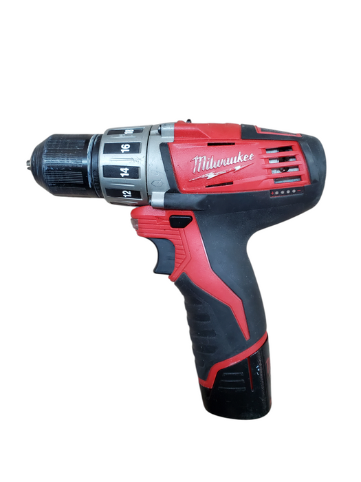 Milwaukee M12 Drill/Driver 2410-20 12V 3/8" (10mm) w/ 1x M12 Battery *READ*