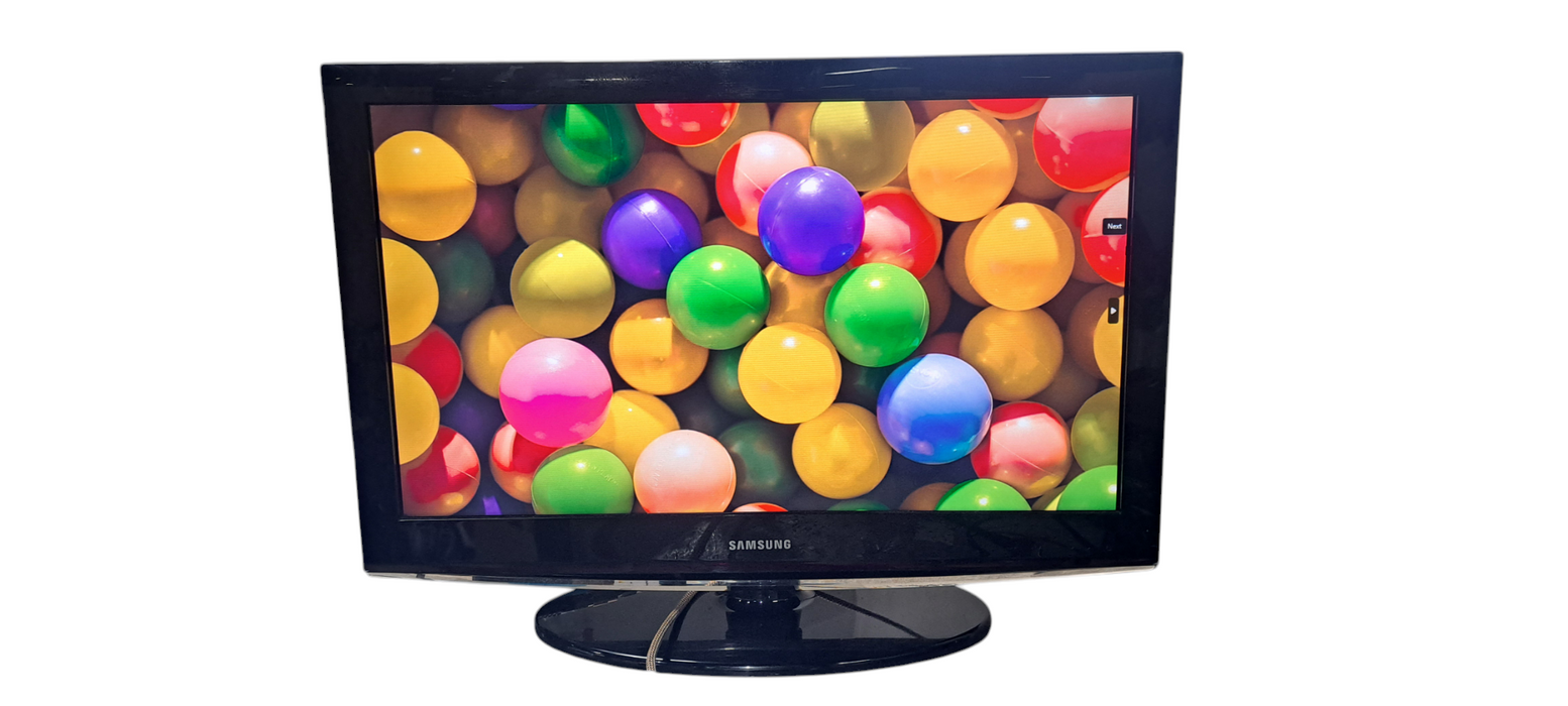 Samsung LN32C450 – 32" LCD HDTV