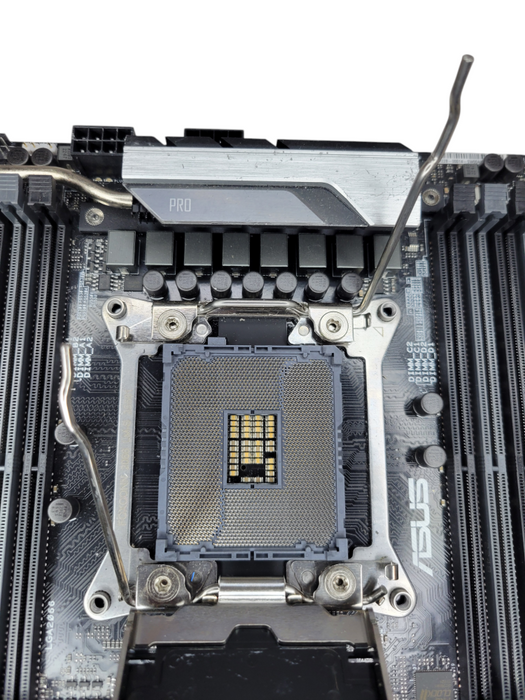 ASUS WS X299 PRO/SE (READ) %
