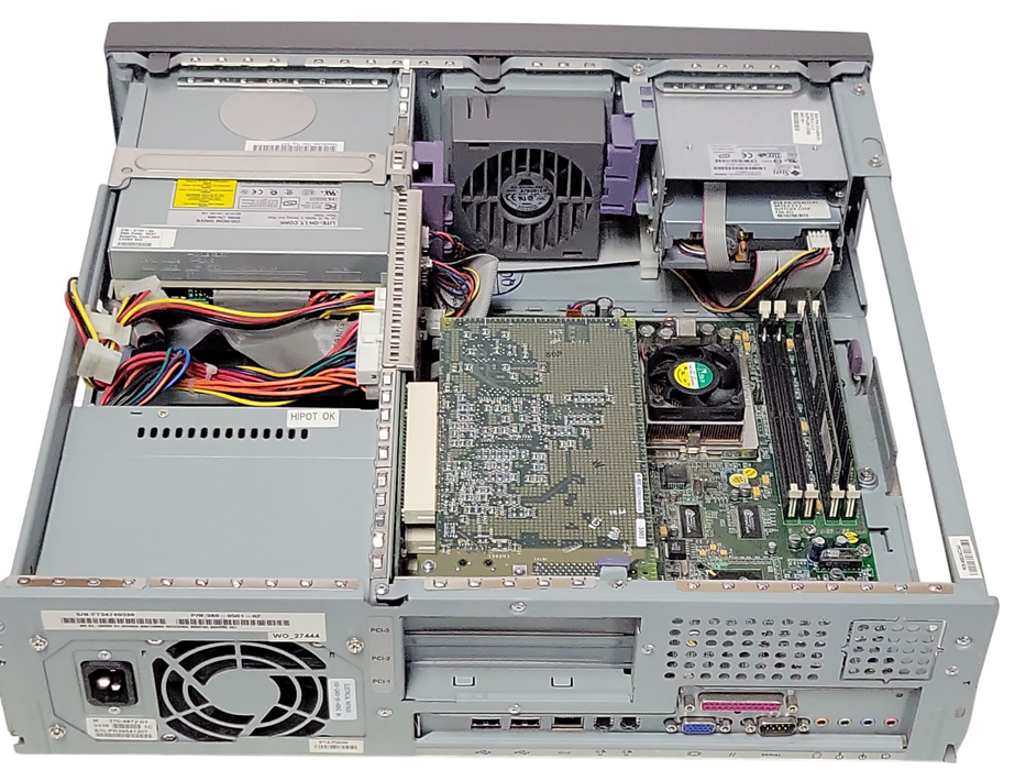 Sun Microsystems Blade 150 Workstation UltraSPARC-IIe 550MHz 256MB No HDD  _