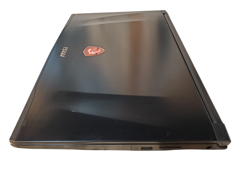 MSI GL62M 7RDK i7-7700HQ 16GB SSD/256GB 1TB HDD GTX1050 2gb READ  Lap200