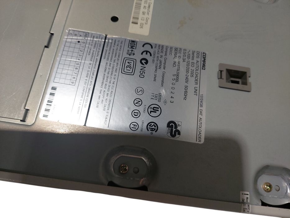 Compaq 12/24GB Dat Autoloader DDS Autoloader Unit Series EO 2005 =