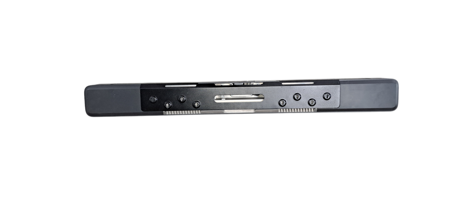 Crestron UC Video Conference Smart Soundbar & Camera (UC-SB1-CAM) Q