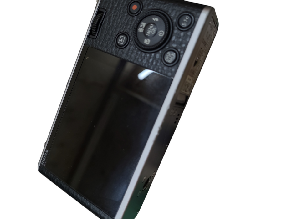 Fujifilm XF1 Digital Camera X Series 12.0MP 4x Optical Zoom Silver