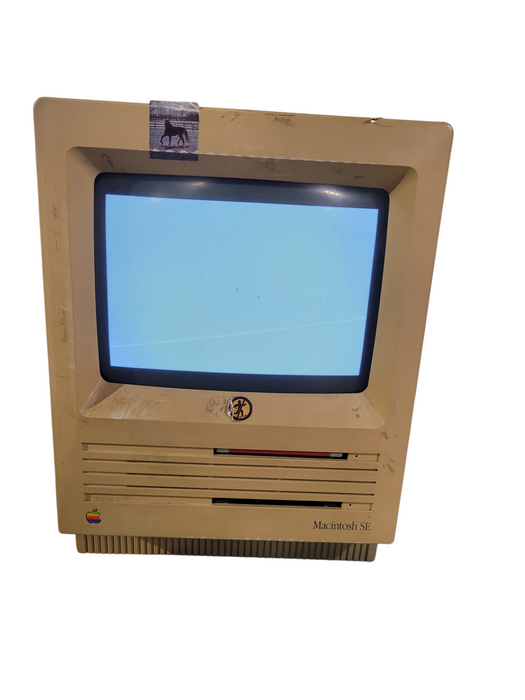 Vintage Apple Macintosh SE M5010, 1 Mbyte RAM TWO 800K Drives