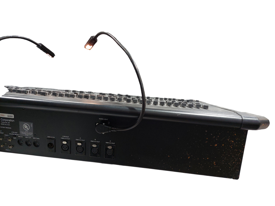 Colornet Colortran Innovator 48/96 Memory Lighting Console  =