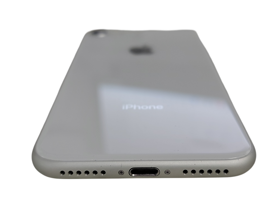 Apple iPhone 8 - 64GB - Silver [A1905] (