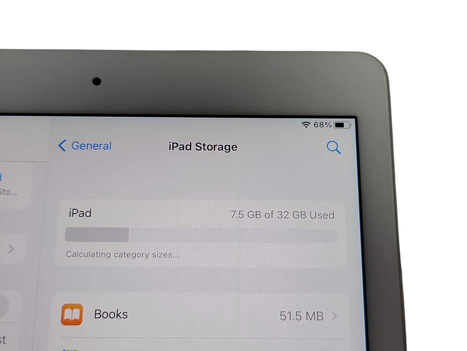 Apple iPad 1st Gen - 32GB - Silver [A1673]