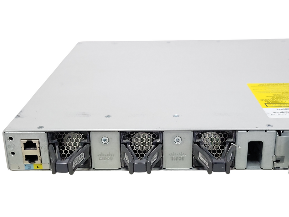 Cisco Catalyst C9300L-24P-4G-E Managed 24-Port Gig, 4x SFP Switch, READ _
