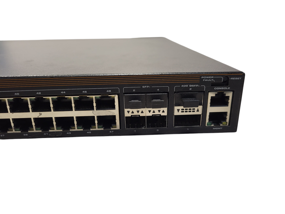 CIS-CRS354-48P-4S 48x 1G RJ45 4x 10G SFP+ 2x 40G QSFP+ READ $