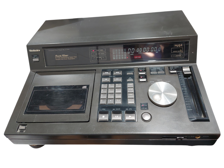 Technics Compact Disc Player Model: SL-P1300 Class AA  =