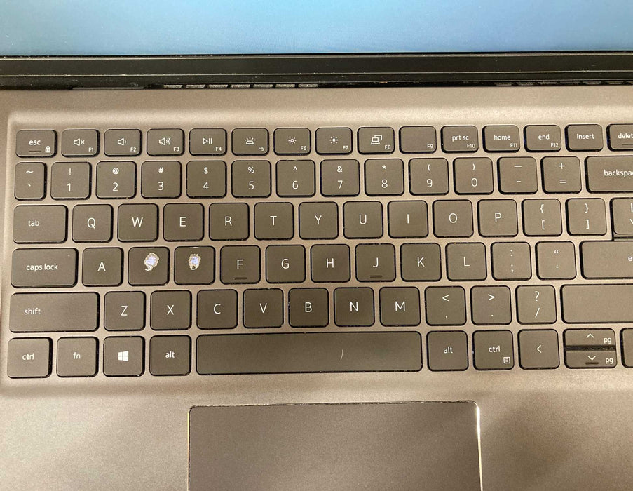 Dell Vostro 15 5510 Core i7-11390H@3.40GHz 16GB RAM 256GB SSD READ!  Lap200