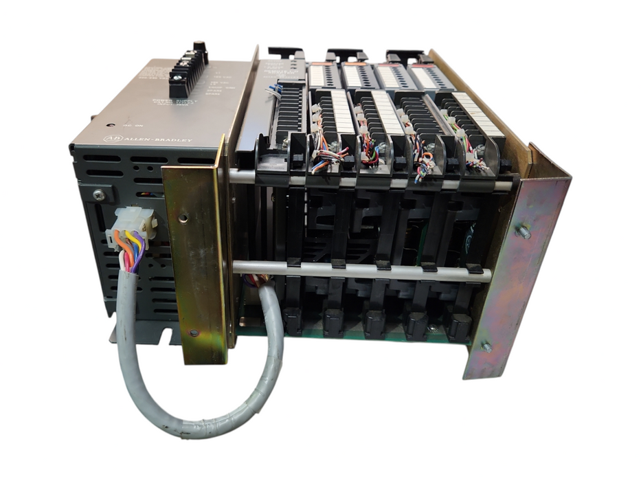 ALLEN BRADLEY 1771-AA Chassis w/ 1771-P2, 4x Module, READ