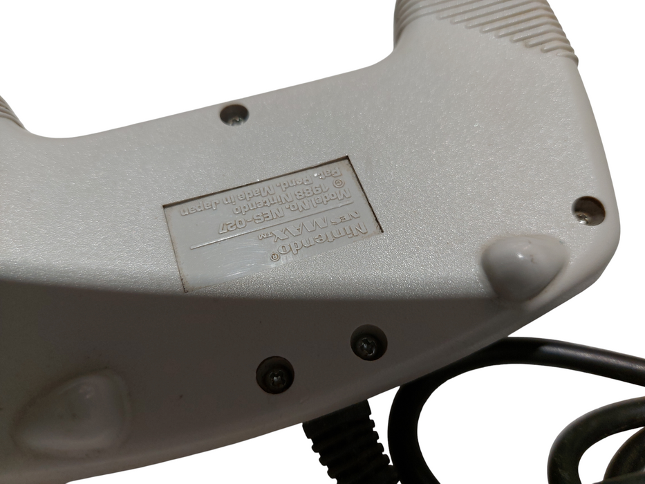 Nintendo OEM Bundle of RF Switch & NES MAX Controller Model: NES-027 =