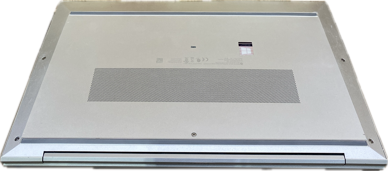 HP EliteBook 850 G7Core i7-10510U@1.80GHz 16GB RAM 512GB SSD  Lap200