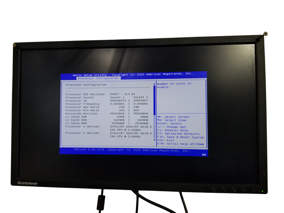 Cisco UCS C220 M5 2x Xeon Gold-6244 64GB DDR4 LSI MegaRAID 2x1050W PSU