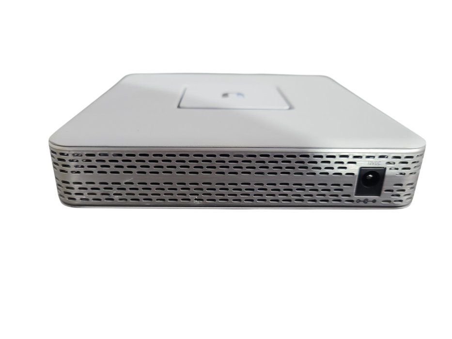 Ubiquiti Networks UniFi USG Security Gateway. Factory Reset  !