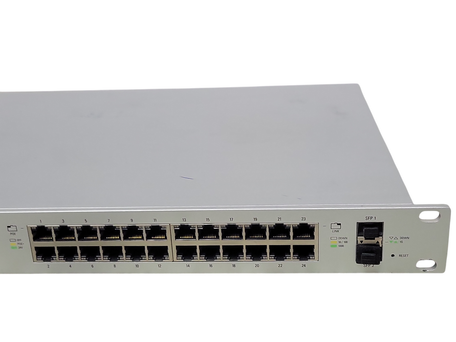 Ubiquiti Networks UniFi US-24-250W 24-Port Switch, READ _