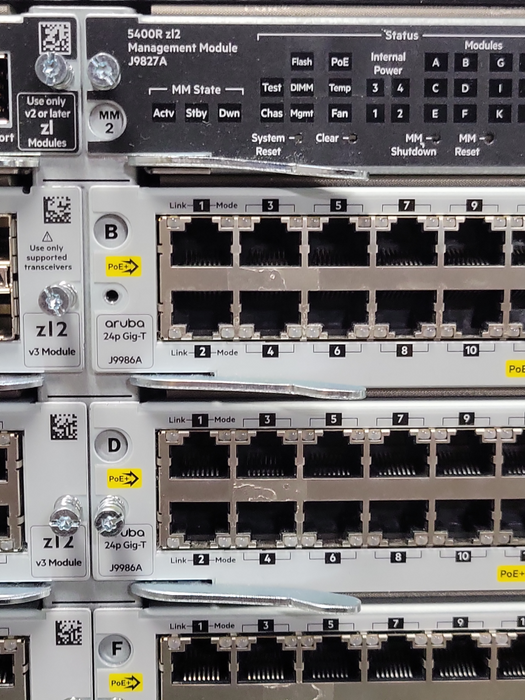 HPE Aruba 5412R zl2 J9851A 1000BASE-T PoE+ w/ 11x J9986A, 1x J9990A, 4x PSU _