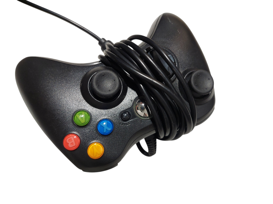 Bundle of 2 Xbox 360 Controllers white & black  =