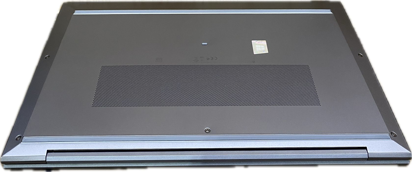 HP ZBook Firefly 15 i7-1185G7@3.00GHz vPRO 16GB RAM512GB SSD  Lap200