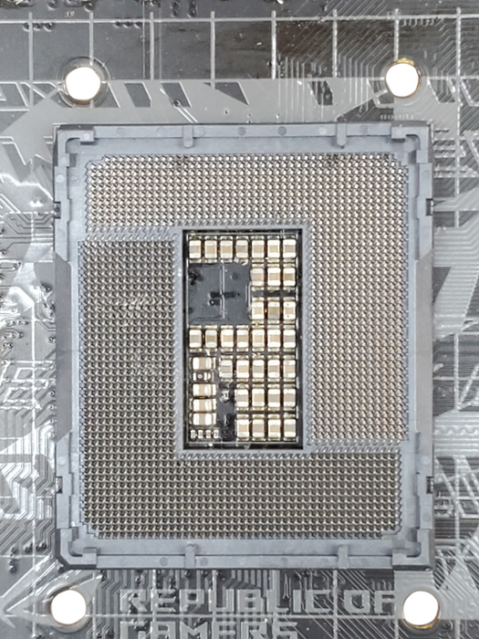 ASUS ROG STRIX Z690-F Gaming Wifi LGA1700 Motherboard *READ*