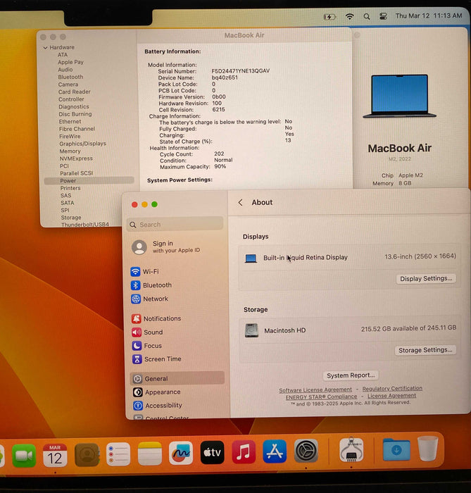 Apple MacBook  Air 13 M2 2022 Midnight 8GB RAM 256GB SSD No Power Adapter