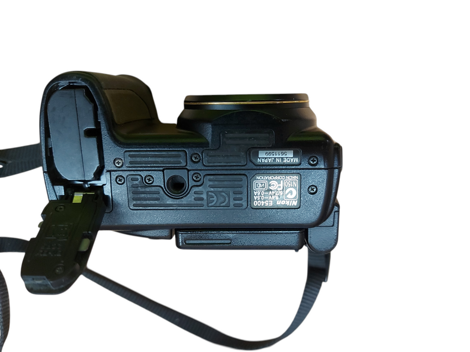 Nikon Coolpix 5400 Digital Camera Untested