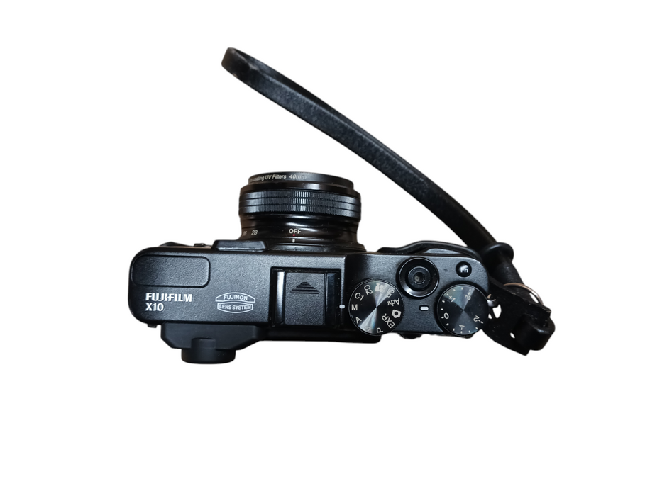 FUJIFILM X10 12MP Digital Camera with 12 Megapixel Optical Zoom Black