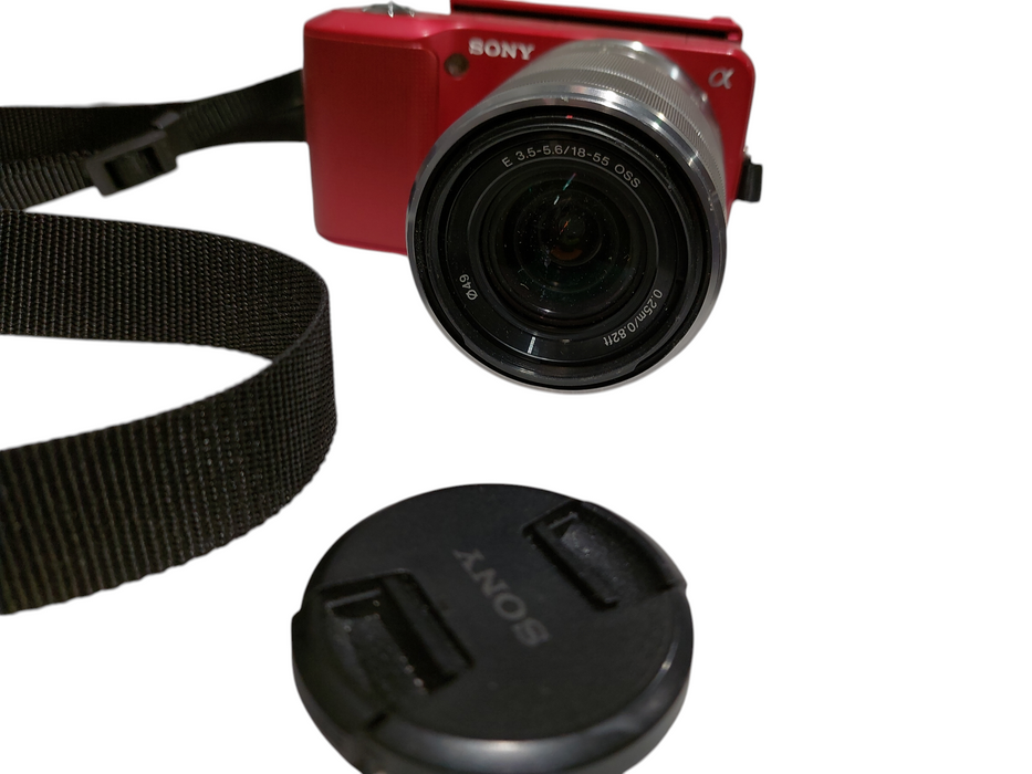 Sony HD 14.2mpCamera Model: NEX-3 with Interchangeable Lens 3.5-5.6/18-55mm =