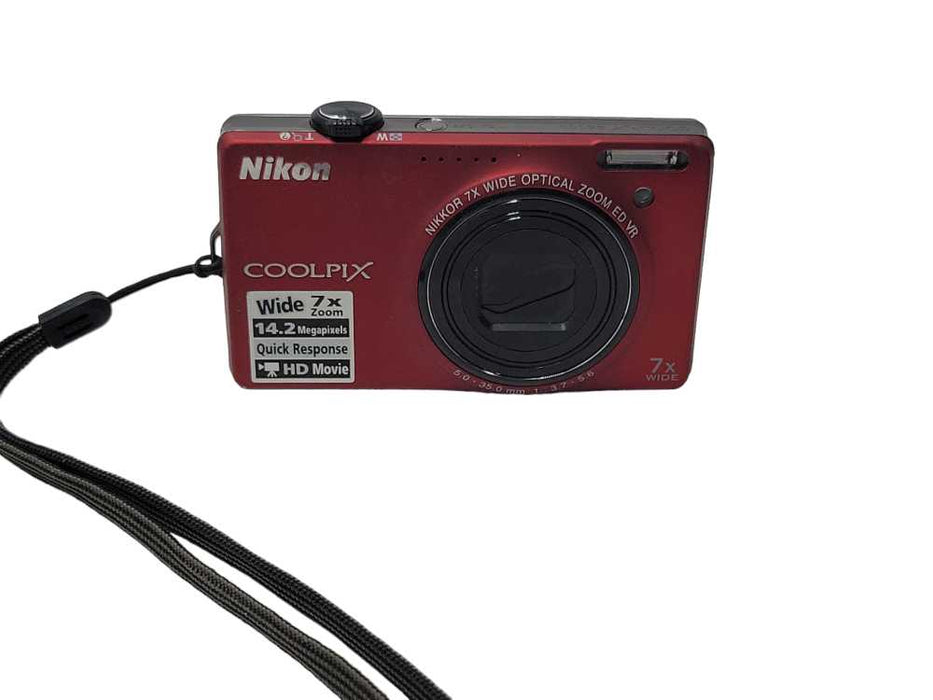 Nikon COOLPIX S6000 14.2MP Digital Camera, READ _