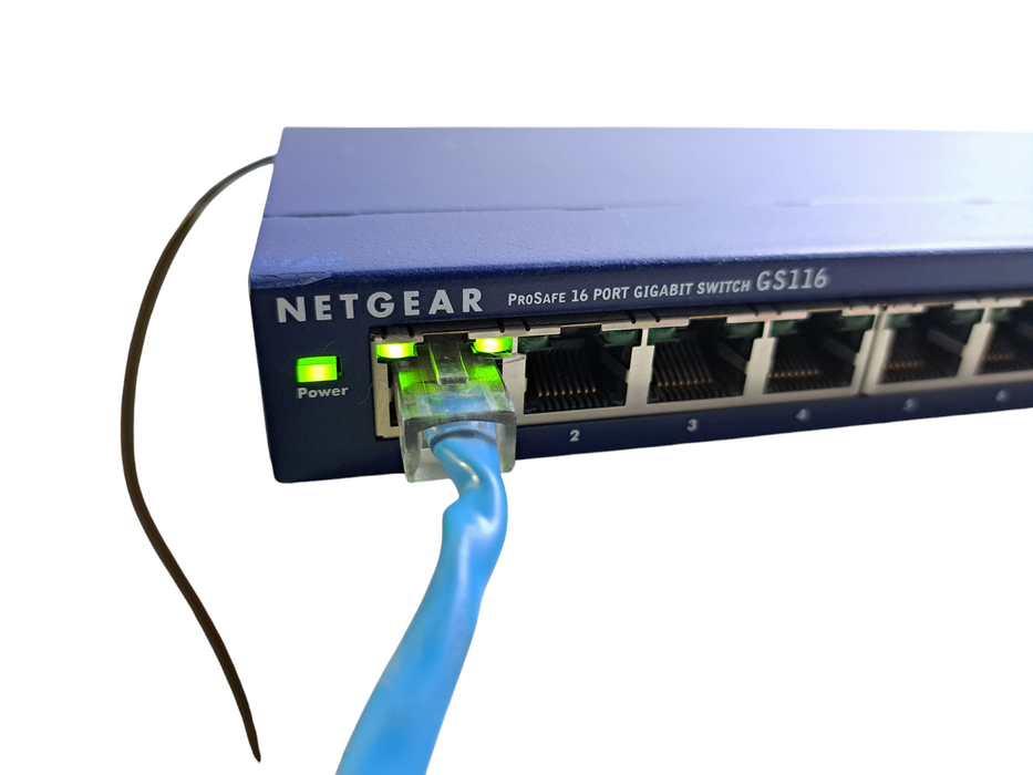 NETGEAR ProSafe GS116 v2 | 16-Port Gigabit Desktop Switch  Q