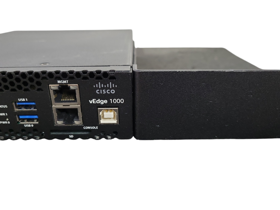 Cisco Viptela vEdge-1000-AC-K9 Router !