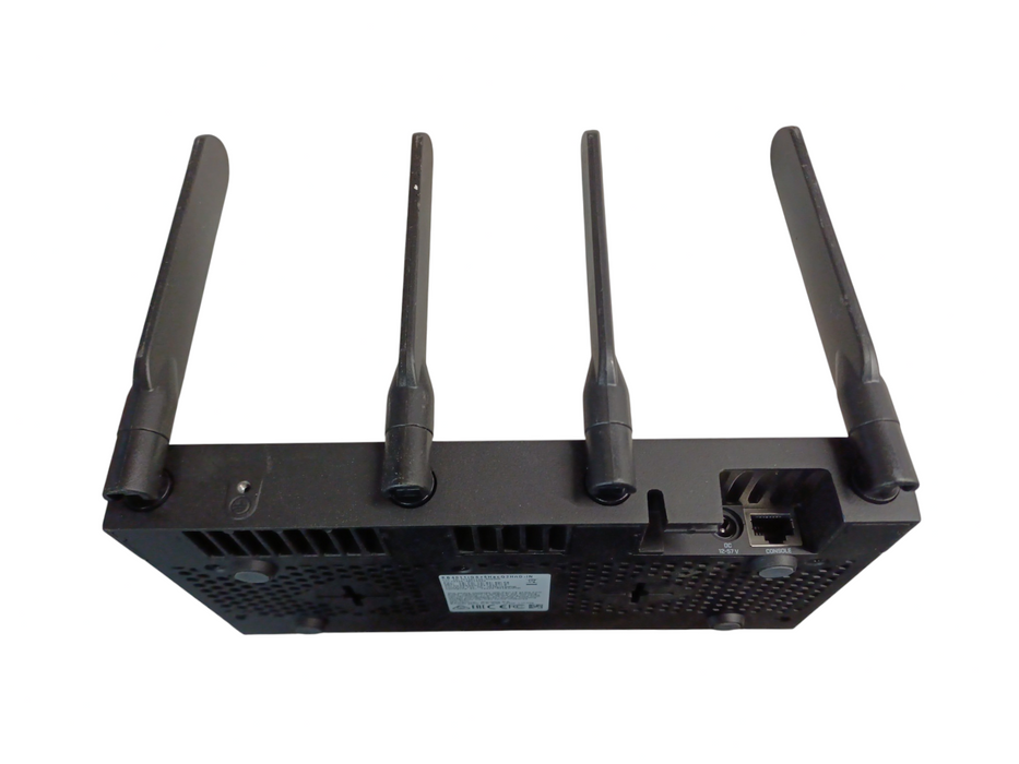 MikroTik RB4011iGS+5HacQ2HnD-IN wireless router with SFP+