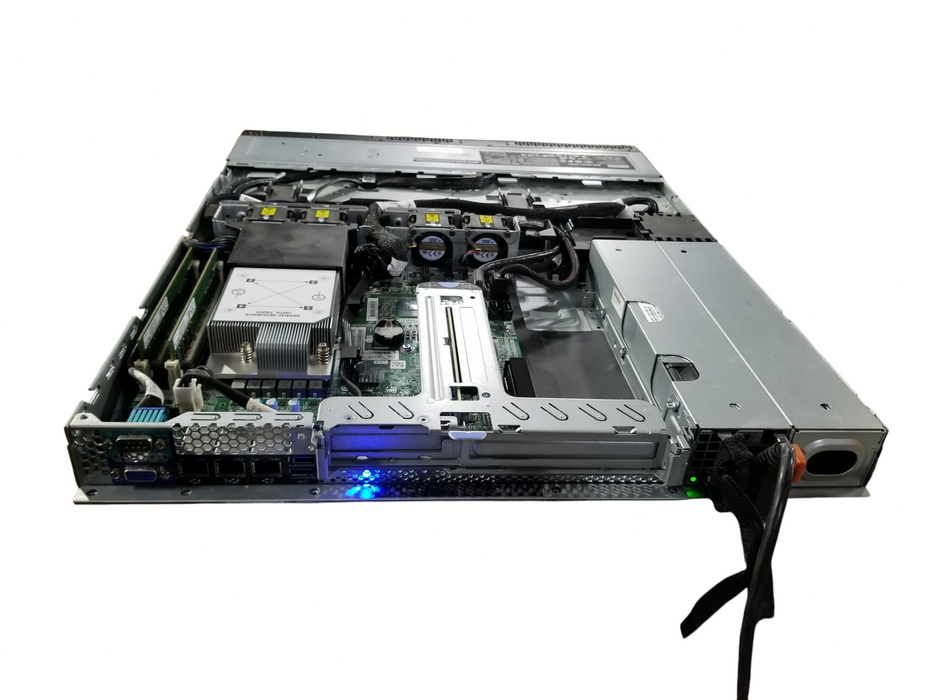 Lenovo ThinkSystem SR250 1x Xeon E-2136 @3.30GHz 16GB DDR4 - No HDD/RAID