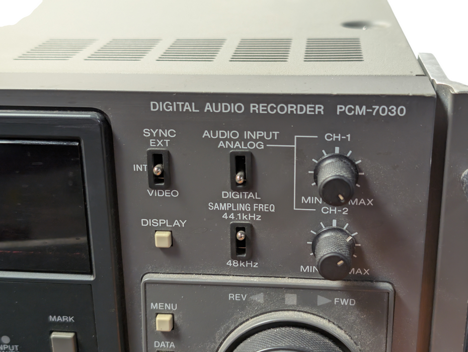 Sony Digital Audio Recorder PCM-7030 DAT Tape Deck Player -