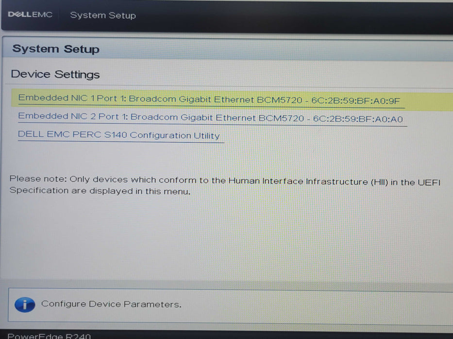 DELL PowerEdge R240, Xeon E-2224 3.40GHz, 16GB DDR4, S140 RAID 3.5" 1x PSU _
